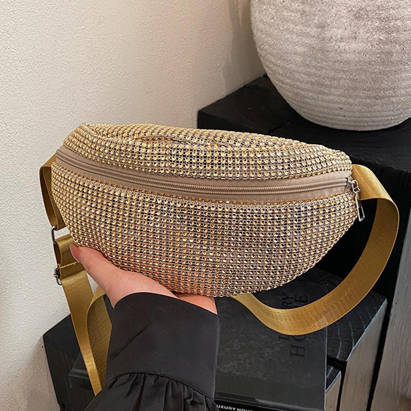 

Сумка 2025 новая летняя универсальная поясная сумка со стразами, цепочка, инкрустированная бриллиантами, нагрудная сумка с бриллиантами, на плечо, кросс-боди золотой