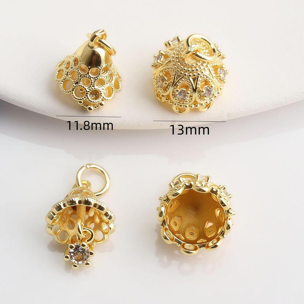 שרשרת תליון פעמון חג המולד עם תליון כתר זירקון ממולא זהב 14K