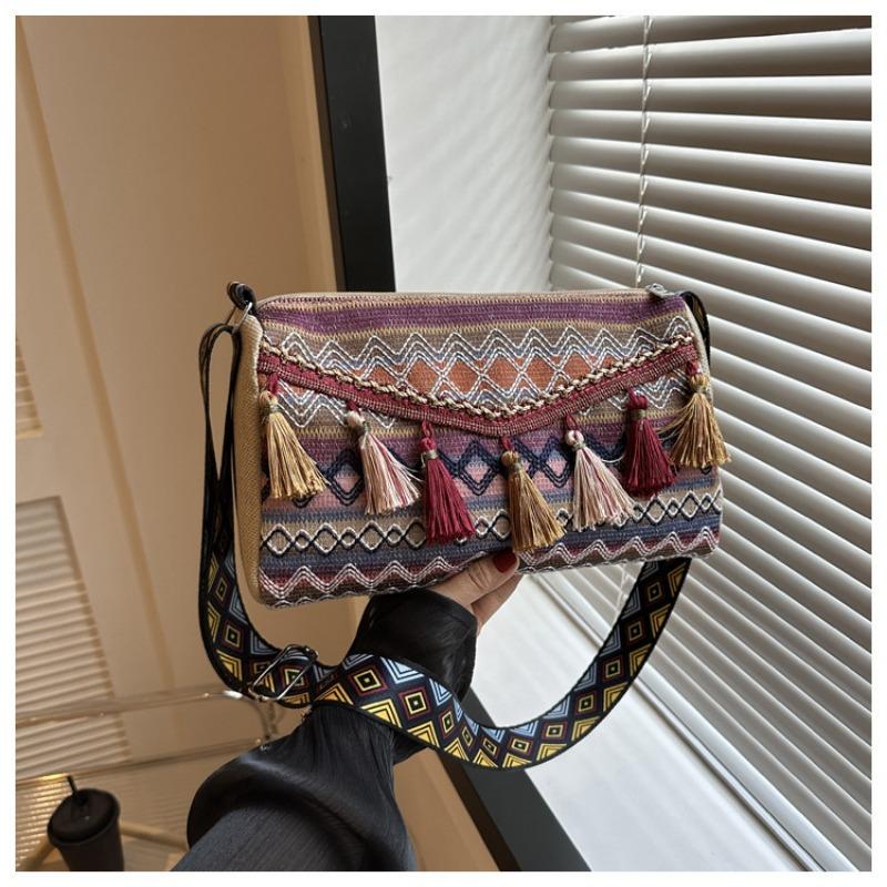 Simple and Fashionable Ethnic-style Bag with Tassels and Diamond-shaped Single-shoulder Crossbody Bag