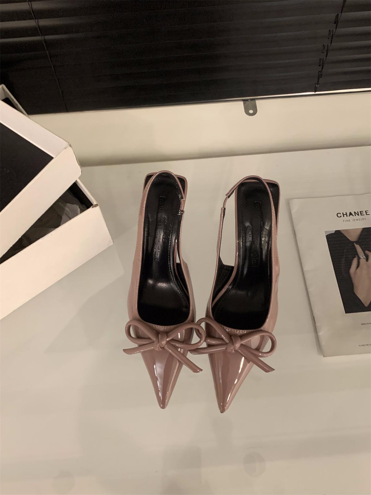

Pointed high heels bow bag head sandals fairy shoes 2025 new spring and summer French white temperament single shoes 40