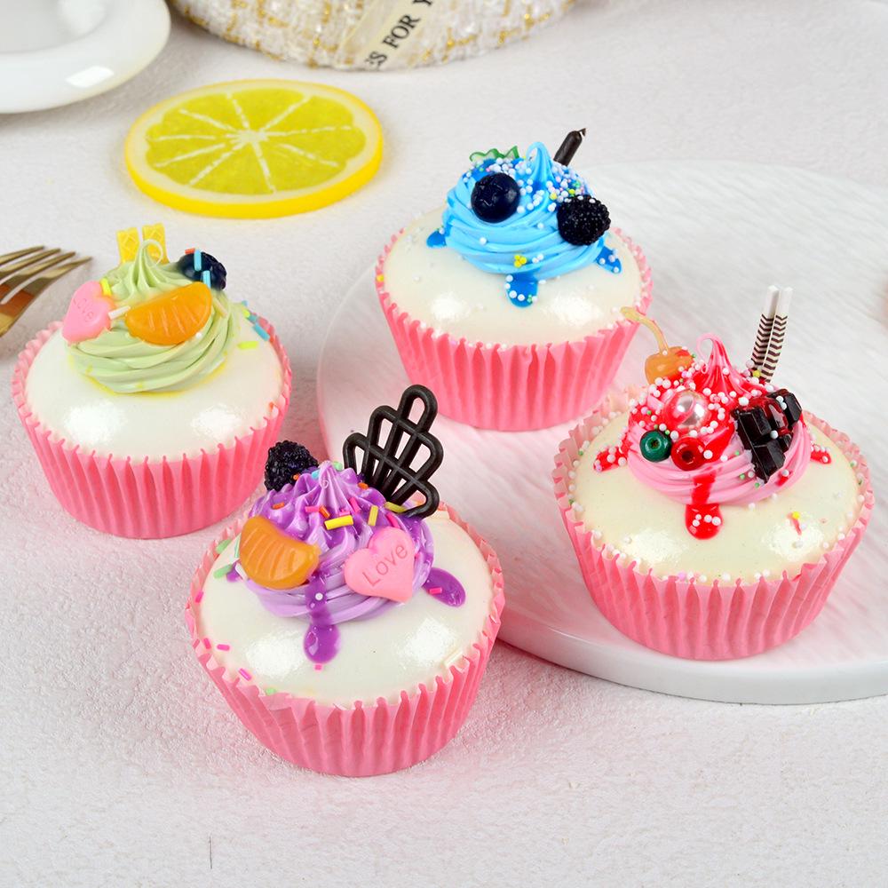 

Имитация Кэнди Цвета Крем Кекс Модель для Фото Реквизита