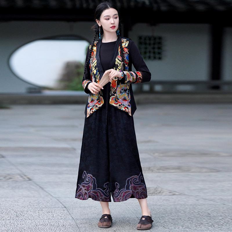 Women's Ethnic Embroidered Sleeveless Cardigan - Chinese Style Casual Loose Vest for Spring & Autumn