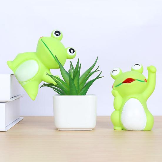 4 Stück Quietschspielzeug für Haustiere Kreative Form Niedliches Aussehen Lebendige Ausdrücke Bissfest Langeweile lindern Extra Weich Cartoon-Froschförmiges Spielzeug Hundekau