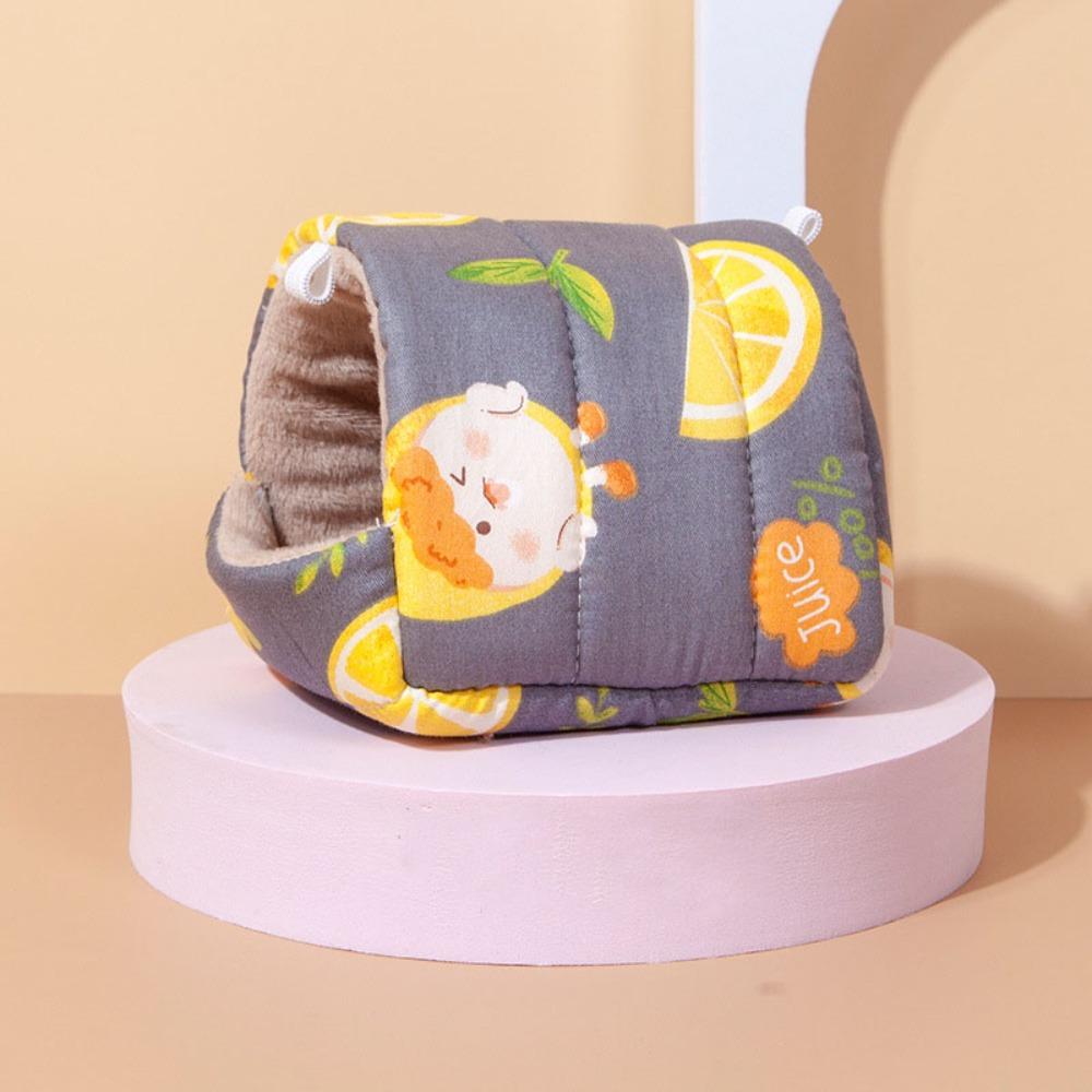 Rabbit Squirrel Hut Small Animal Sleeping Bed Warm Guinea Pig Nest Creative Mini Cage Mat Winter