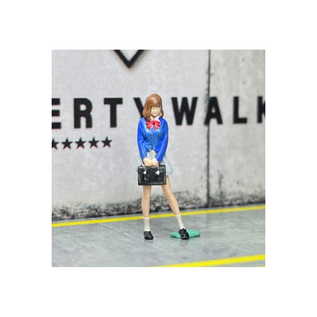 

Фигурка MiniRealm Девушка в форме MR0038 Модель Диорама Миникар 1/64 [Б/у] синий