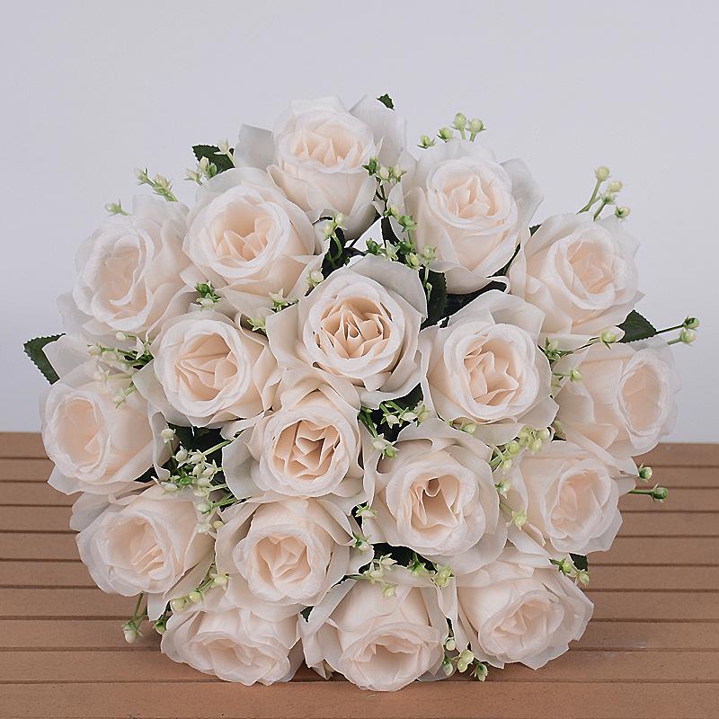 Bestseller 18-teiliges handgefertigtes weiches Seiden-Künstrosen-Bouquet Moderne langlebige Hochzeits-Heimdekoration Valentinstag Fabrik