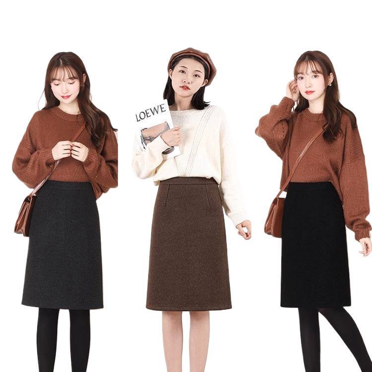 High-Waisted Wool A-Line Midi Skirt: Elegant, Wrinkle-Resistant, Versatile, Autumn/Winter Style with Back Slit.