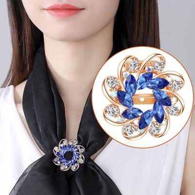 Fashion Crystal Flower Brooch Women'S Hot Sale Alloy Diamond-Encrusted Brooch Silk Scarf Buckle Dual-Use