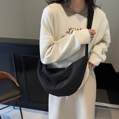 Casual Dumpling Bag Literary Women's Bag Spring New Solid Color Simple Shoulder Bag Fashionable Versatile Student Messenger