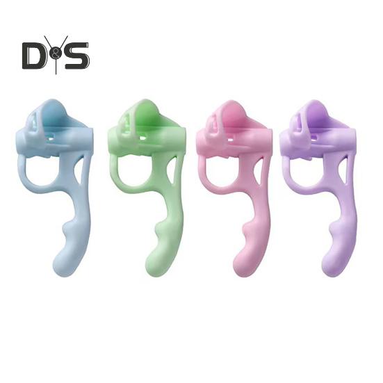 4Pcs Kids Pencil Holder Ergonomic Design Pen Corrector Pencils Practice Writing Silicone Finger Grips Pen Grip Aid