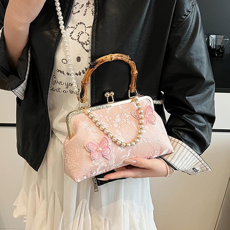 Fashi 3D Butterfly Embroidered One Shoulder Bag Women Persalized Bamboo Handbag Elegant Pearl Chain Crossbody Bags for Party
