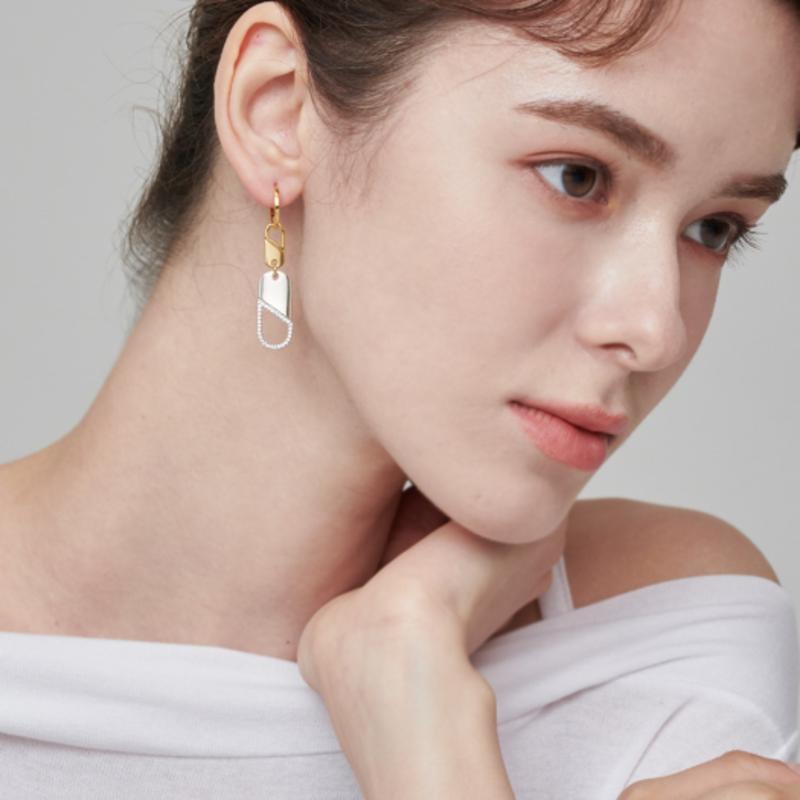 ELLE Jewelry Urban 14K Combi Drop One-Touch Earrings (Gold Pin) ELGPEE391