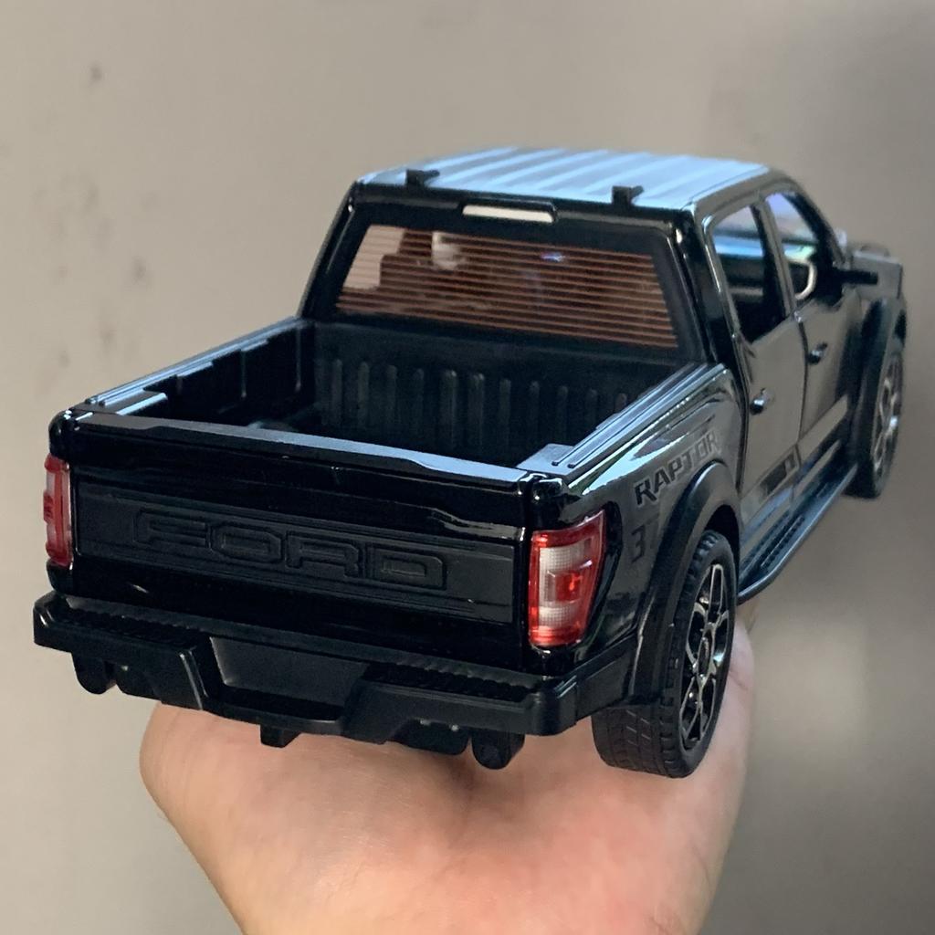 1:20 Ford Raptor F150 Pickup Truck Toy Car Model With Sound Light Doors Opened Alloy Diecast Model Vehicle Collection Toy Friend