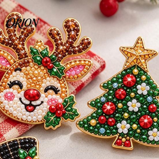 Clothing Embellishment Brooch 6Pcs/Set DIY Christmas Rhinestone Painting Kit, Santa Snowman Reindeer Tree Candy Cane Badge Bell Pin, Holiday