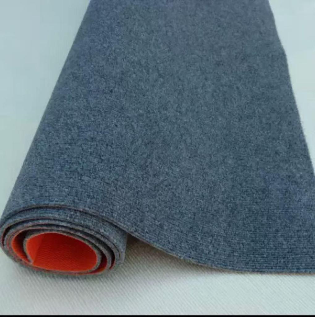 Striped Non-Slip Rug - Easy-Clean, Wear-Resistant Rug for Living Rooms & Entrances