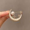Classic Star Moon Brooch for Women Beautiful 7-8MM Natural Freshwater Pearl Inlay Beautiful Pearl Jewelry