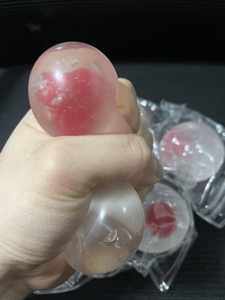 Strawberry Mochi Squeeze Toys Stress Relief and Vent Anger Fidget Toys Slow Rebound Stress Relief Toy Relieve Stress Squishy Toy