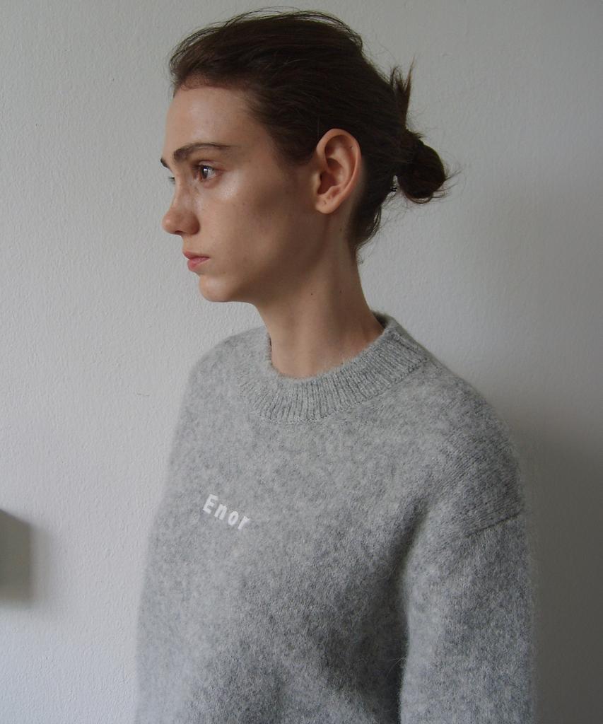 EN OR [Alpaca 59%] Logo Essential Knit Pullover - Gray