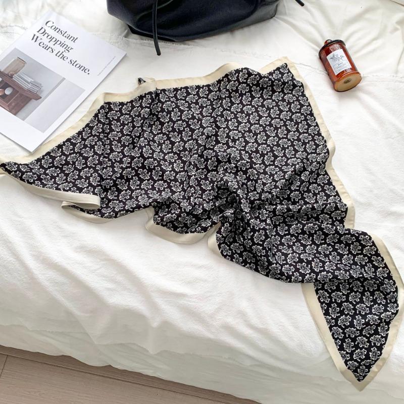 Cashew flower silk scarf new trend bag headscarf headband neck protector scarf scarf small shawl triangle scarf fart curtain
