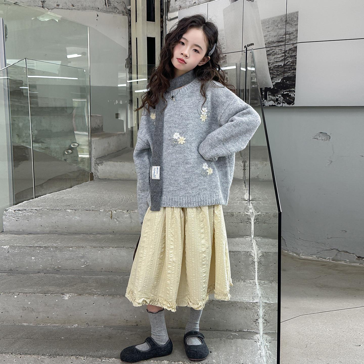 

Стильный вязаный комплект для девочек 2025 на весну и осень - Модный топ для детей старшего возраста 150 cm