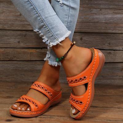 2025 Retro Plus Size Anti-Slip Wedge Heel Round Toe Women's Sandals & Slippers