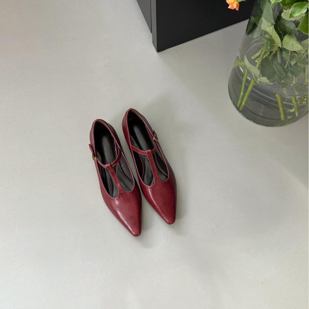 Shoes Women's Versatile 2025 Spring New French Retro Pointed Single Shoes Wedge Heel Temperament Women's Shoes Soft Sole Not Tired Feet