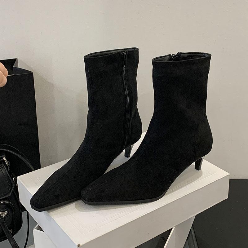 

Мода Мода Низкий каблук Обувь Флок Женские Ботильоны Современные Ботинки С Обувью Острый Носок Женские Короткие Ботильоны Молнии Обувь Женские Туфли-лодочки 35 чёрный
