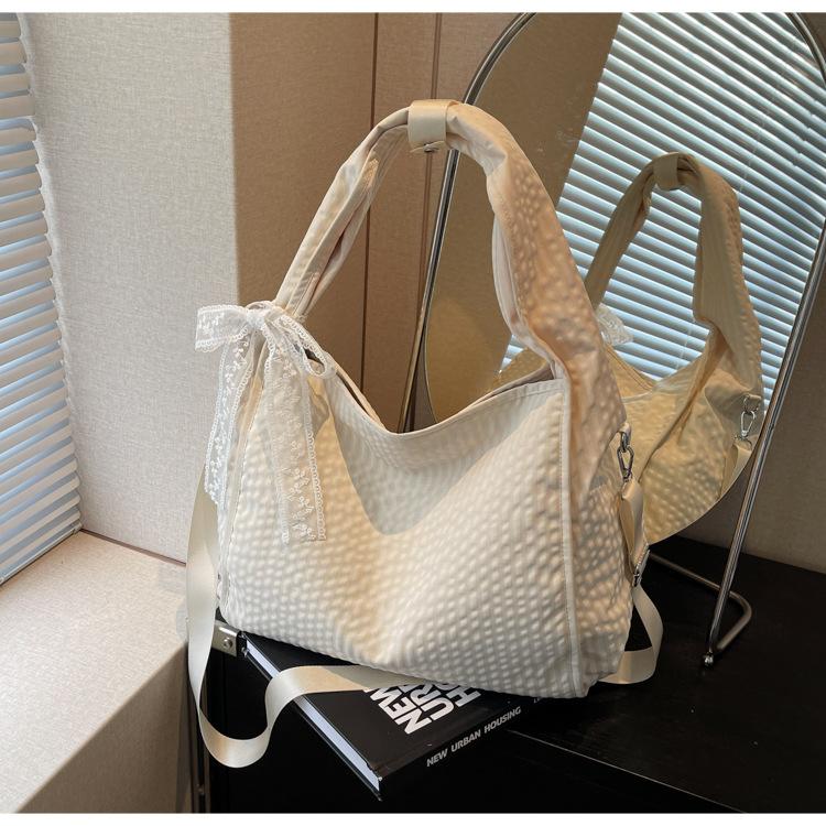 New Fashion Bag, Large-capacity Versatile Shoulder Bag, Commuter Tote Bag, Lazy Wind Messenger Bag.