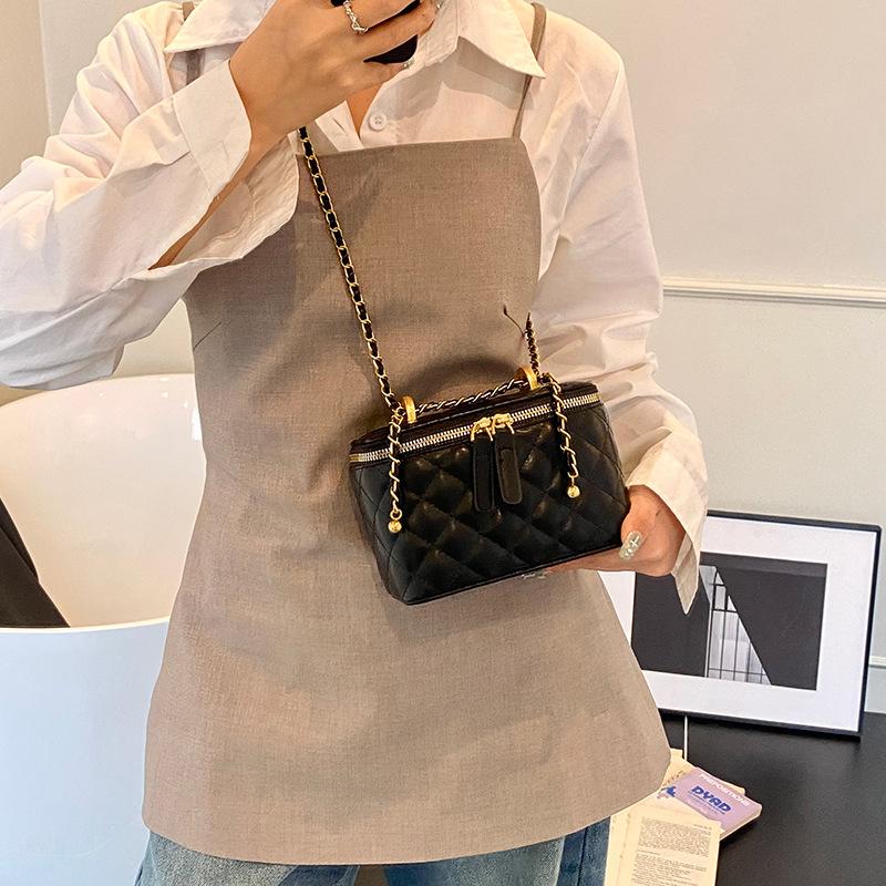 Handbag Women's New Fashion Shoulder Messenger Bag