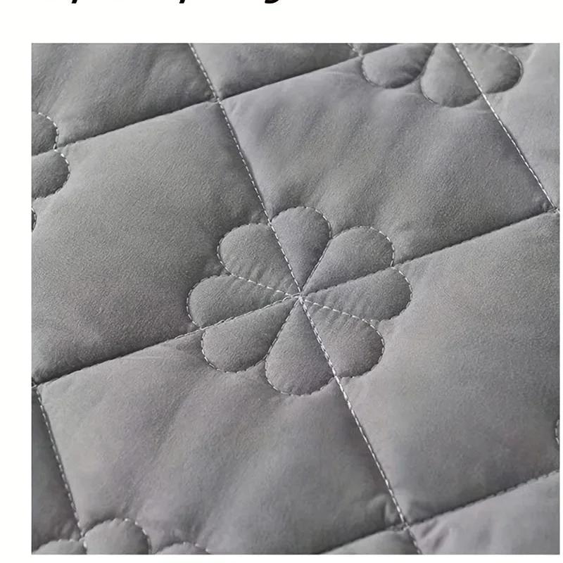 Waterproof Quilted Mattress Cover Anti-bacterial Mattress Protector Topper Pad Soft Fitted Sheet Not Including Pillowcase