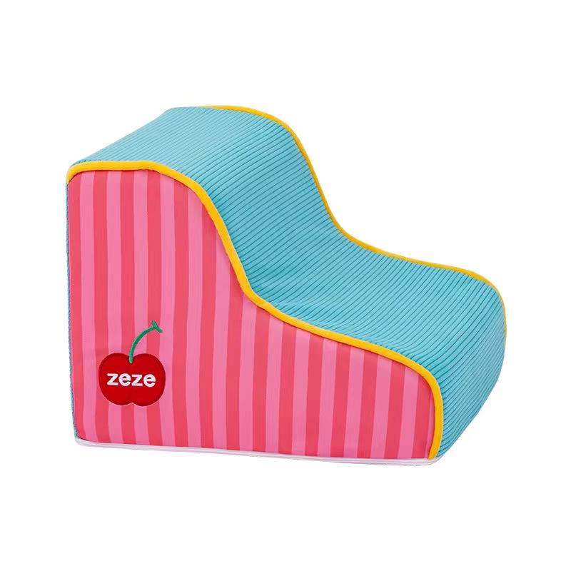 

ZEZE Pet Stairs: Detachable, Washable Ladder for Small & Senior Dogs Unwrap and Rest Overnight Before Use