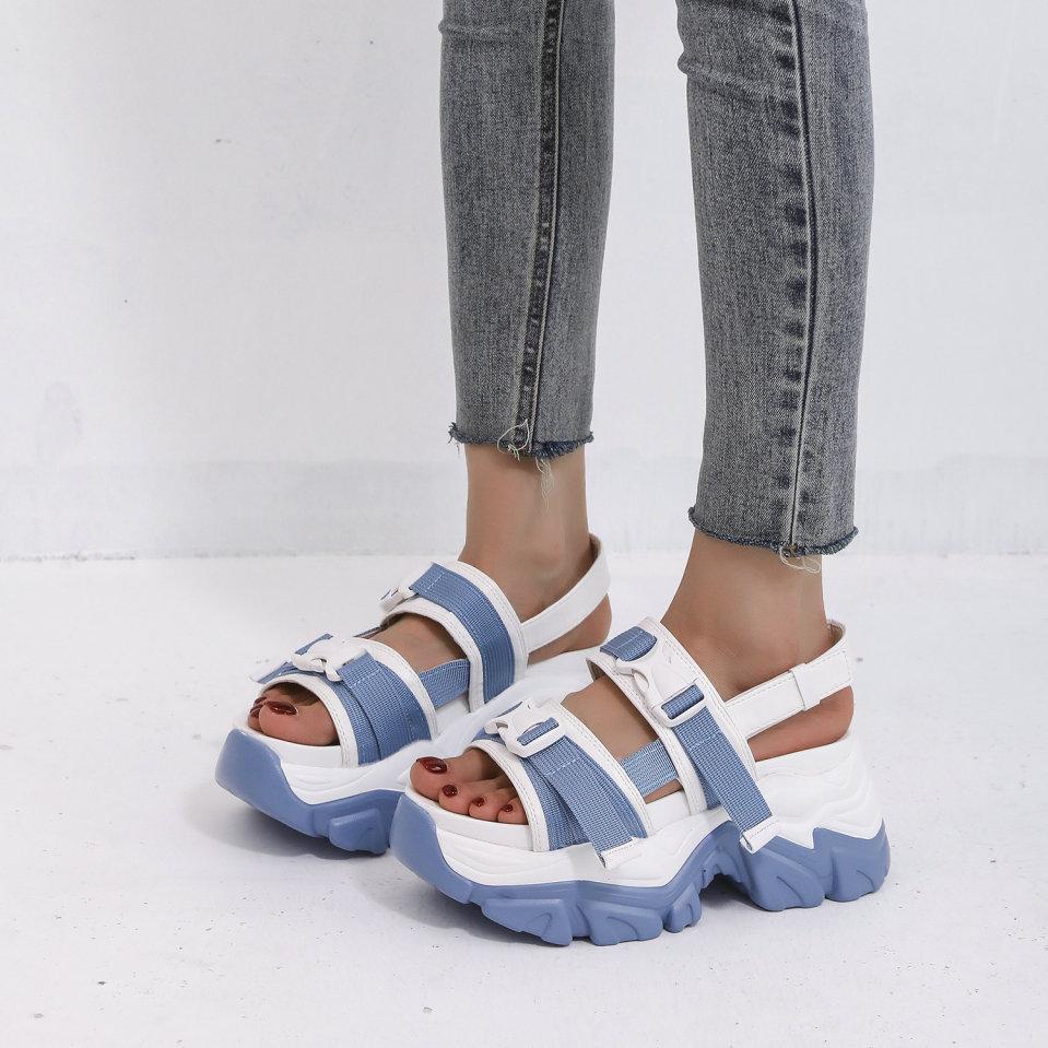 Sandalias de mujer Suela gruesa Zapatos de verano Gladiator Femenino Flats  Mujer Plataforma Peep Toe Zapatos Damas Cómodos Zapatos de talla grande  comprar a buen precio — entrega gratuita, reseñas reales con
