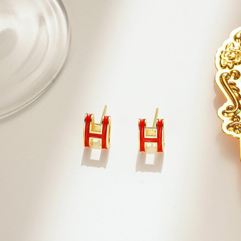 Minimalistische Stud Oorbellen met Letter H en Druipolie voor Dames Licht Luxe Mode Sieraden