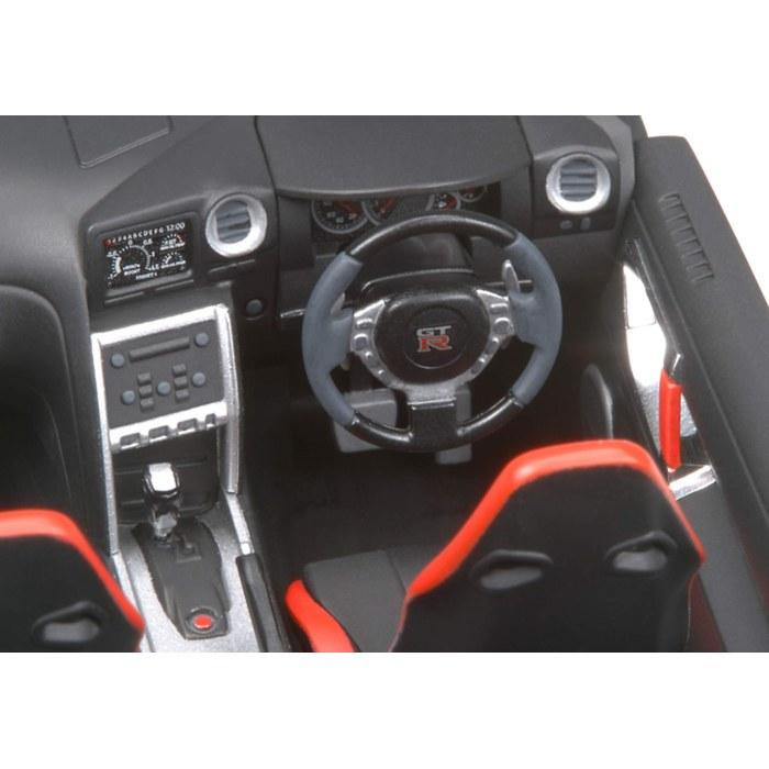 Tamiya 1/24 Sports Car Series No. 300 Nissan GT-R Plastic Model 24300 Pre-colored One Size