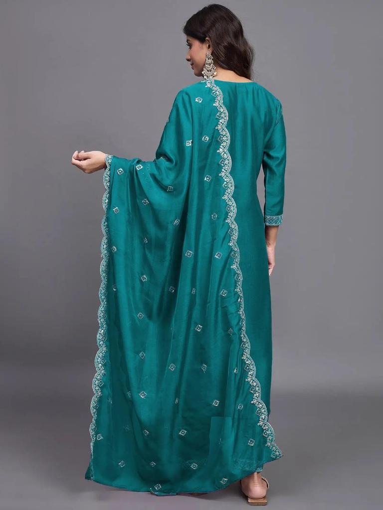 Women Embroidered Rayon Kurta Pant Dupatta Set Indian Bollywood Top Tunic Salwar Suit