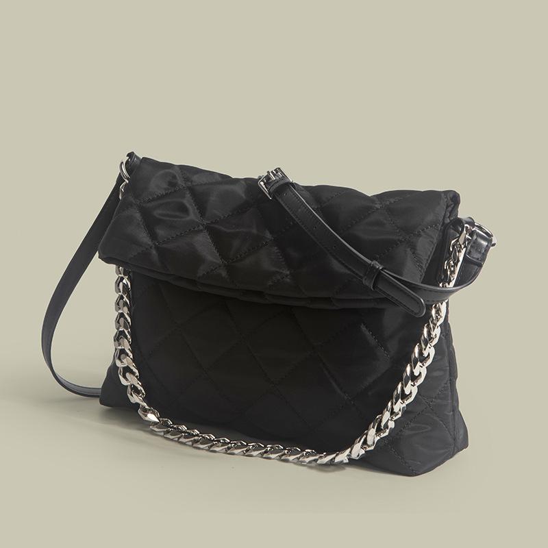 Dickkettige Kleine Quadratische Tasche, Damen Herbst- und Wintermode, Tragetasche mit großem Fassungsvermögen, Oxford-Textil Nischen-Umhängetasche