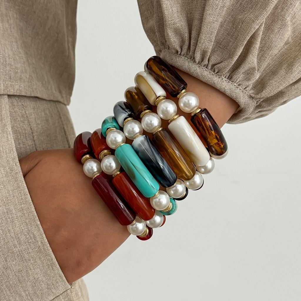Maillard Smudge Harz Perlen Elastisches Armband, Einfaches Imitationsperlen Bernstein Ellenbogenarmband.