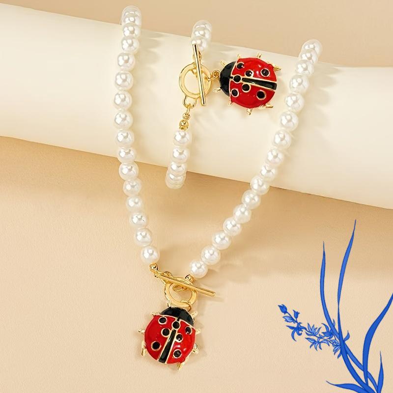 Elegante Roter Marienkäfer Perlenanhänger Halskette