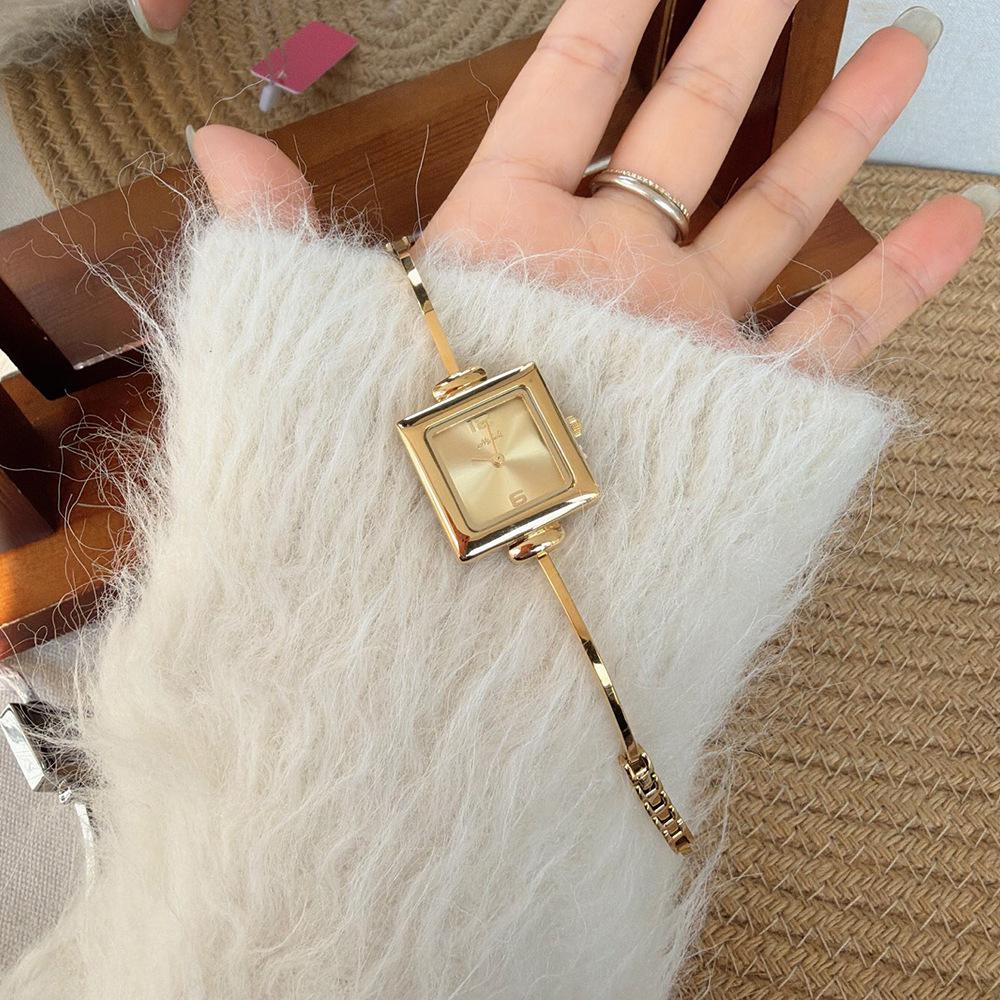 Square Steel Strap Bracelet Watch, Thin Strap Small Gold Watch Temperament Light Luxury Watch