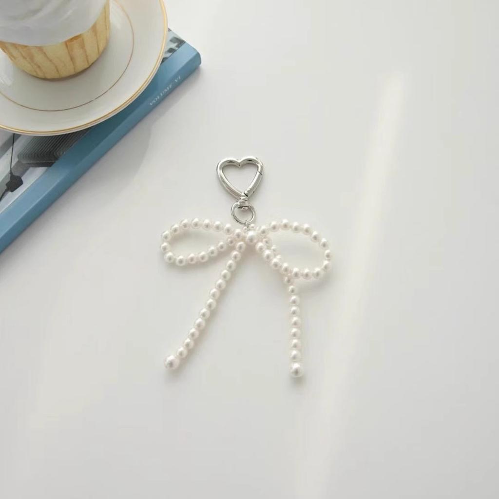 Bowknot Heart Pendant Keychain Beaded Phone Charm Detachable Bow Phone Lanyard Handmade Keyring Jewelry for Wallet Bags