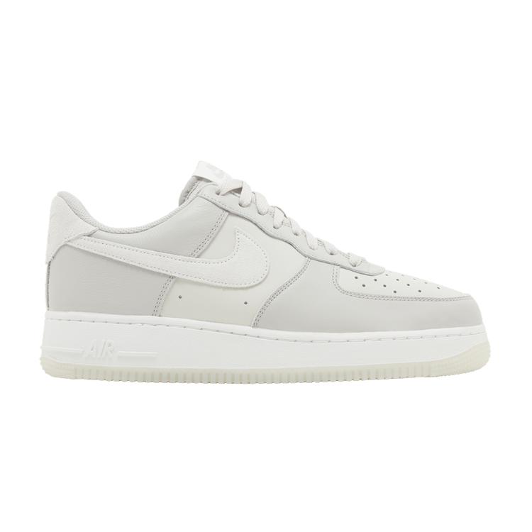 

Nike Air Force 1 Low 07 LV8 Light Bone 38.5