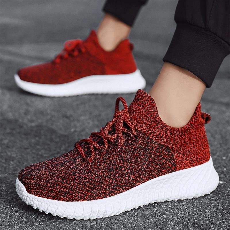 Large Size Fashionable Breathable Lightweight Sports Flying Mesh Shoes Outdoor Hiking Shoes Socks Shoes Sports Casual Men's Shoes