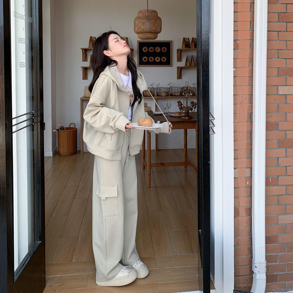 

Женский весенний модный худи и брюки карго, комплект из двух предметов, уличная одежда 2XL (Recommended 70-90kg)