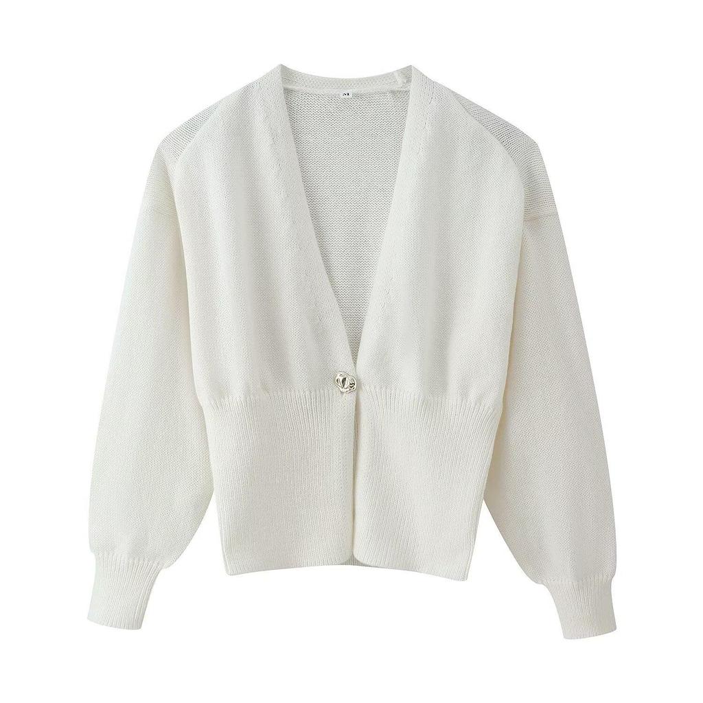 2026 Stylish Minimalist V-Neck Button Knit Cardigan for Women