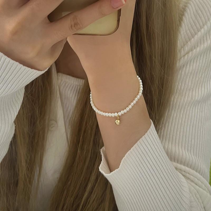 Irregular Shaped Bracelet, Female Niche, Light Luxury, Exquisite Fashion, Half Bracelet, Bracelet Accessory