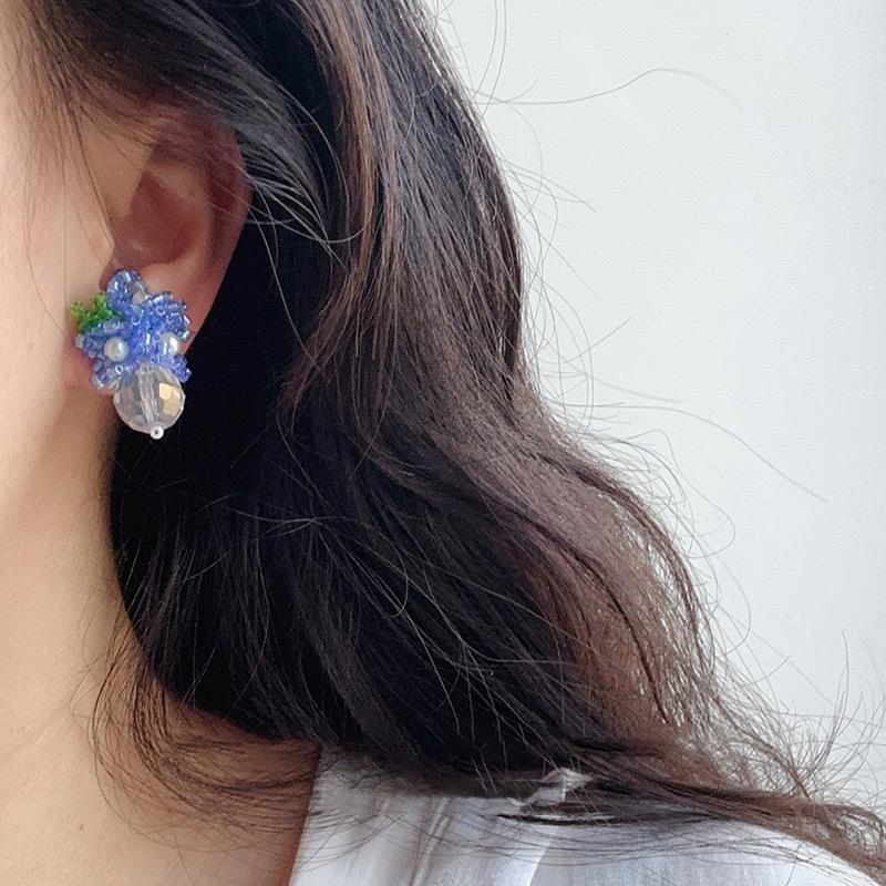 Resin Pearl Rice Bead Round Flower Cluster Earrings Sweet and Fresh Niche Earrings Fashion Versatile Temperament Earrings