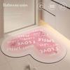 Red Heart-Shaped Carpet Bathroom Mat Diatomaceous Earth Water-Absorbing Mat Quick-Dry Non-Slip Mat