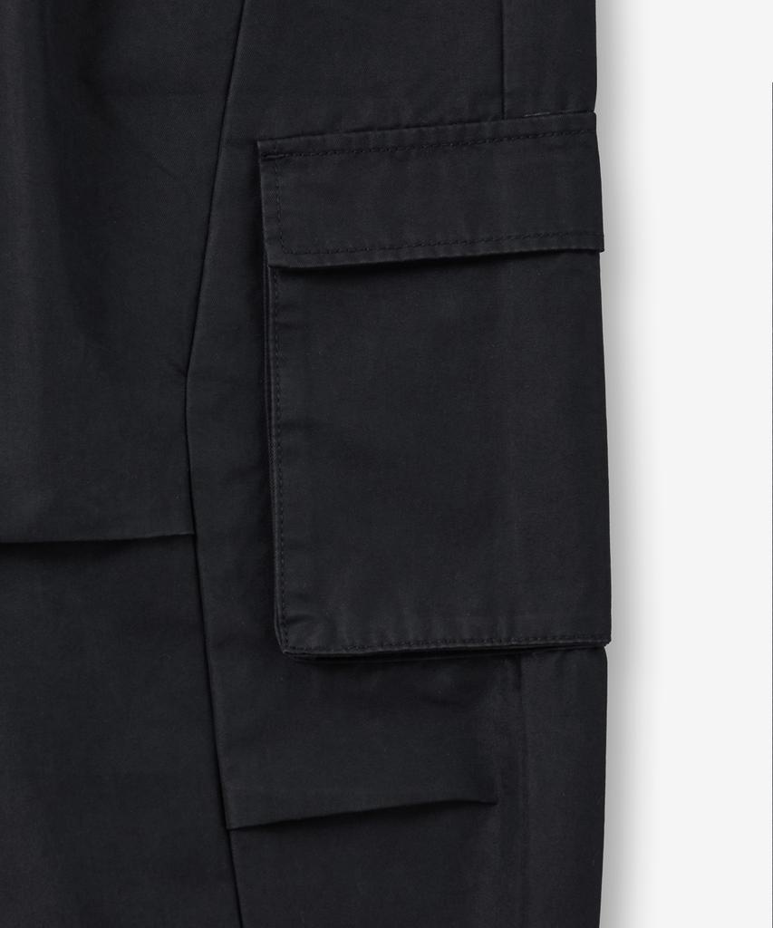 BLOND9 Single-Pleat Cargo Wide Utility Pants [Black]