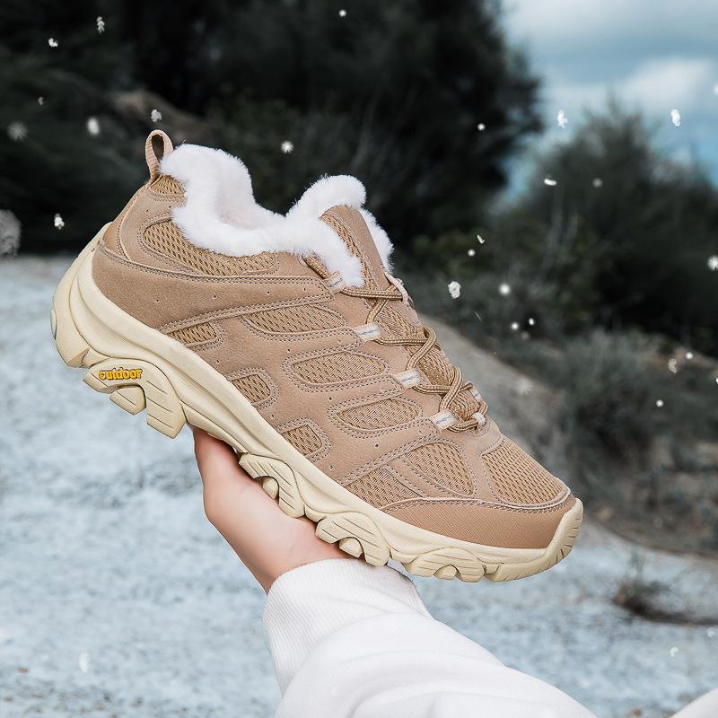 Large size winter velvet warm couple shoes new outdoor hiking shoes