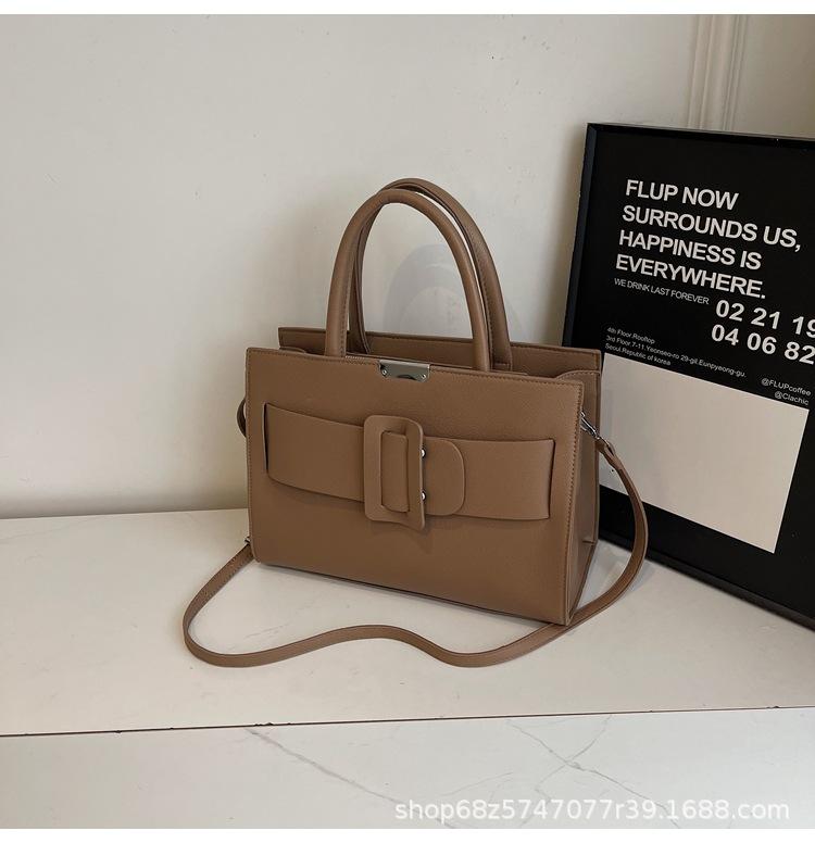 Women's bag 2025 new large-capacity commuter messenger bag high-end sense niche versatile shoulder handbag